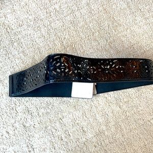 NWOT White House Black Market belt